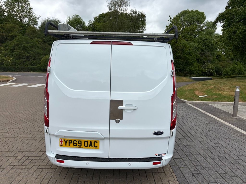 USED 2019 69 FORD TRANSIT CUSTOM 280 LIMITED 2.0EcoBlue EU6 S/S L1 H1 130ps *A/C*ALLOYS*SENSORS*FULL RHINO ROOF RACK*SECURITY LOCKS*HEAT PACK*EL PACK* LIMITED-L1-EU6-EXCELLENT SPEC
