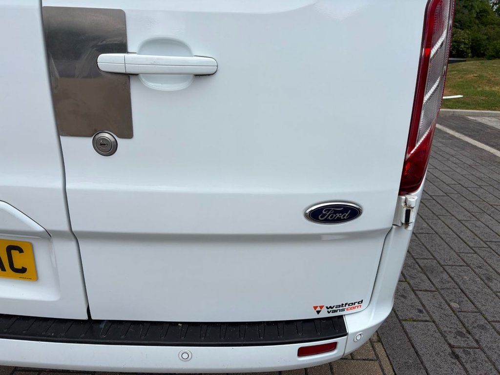 USED 2019 69 FORD TRANSIT CUSTOM 280 LIMITED 2.0EcoBlue EU6 S/S L1 H1 130ps *A/C*ALLOYS*SENSORS*FULL RHINO ROOF RACK*SECURITY LOCKS*HEAT PACK*EL PACK* LIMITED-L1-EU6-EXCELLENT SPEC
