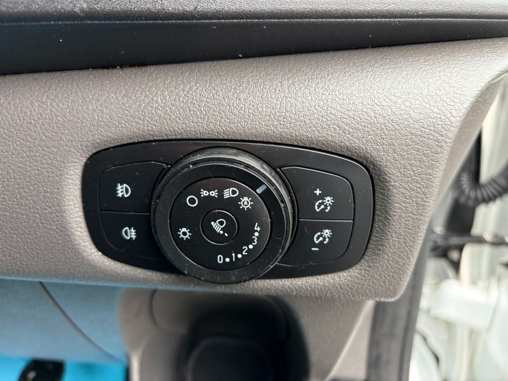USED 2019 69 FORD TRANSIT CUSTOM 280 LIMITED 2.0EcoBlue EU6 S/S L1 H1 130ps *A/C*ALLOYS*SENSORS*FULL RHINO ROOF RACK*SECURITY LOCKS*HEAT PACK*EL PACK* LIMITED-L1-EU6-EXCELLENT SPEC