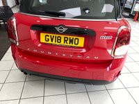 USED 2018 18 MINI COUNTRYMAN 1.5 GPF Cooper SUV 5dr Petrol Manual Euro 6 (s/s) (136 ps) CHILI RED / BLACK ROOF / MIRROR CAPS / BLACK PART LEATHER TRIM / HEATED FRONT SEATS / DUAL ZONE CLIMATE / AUTO LIGHTS / WIPERS / ELECTRIC WINDOWS / POWERFOLD MIRRORS / HEATED WINDSCREEN / SATNAV / DAB FM AM TUNER / BLUETOOTH / APPLE CARPLAY / REAR PARKING CAMERA / SENSORS  / CRUISE CONTROL / SPEEDD LIMITER / POWER OPERATED TAILGATE / CHILI PACK / 17" CHANNEL ALLOYS