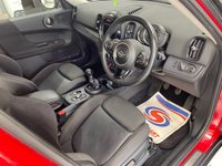 USED 2018 18 MINI COUNTRYMAN 1.5 GPF Cooper SUV 5dr Petrol Manual Euro 6 (s/s) (136 ps) CHILI RED / BLACK ROOF / MIRROR CAPS / BLACK PART LEATHER TRIM / HEATED FRONT SEATS / DUAL ZONE CLIMATE / AUTO LIGHTS / WIPERS / ELECTRIC WINDOWS / POWERFOLD MIRRORS / HEATED WINDSCREEN / SATNAV / DAB FM AM TUNER / BLUETOOTH / APPLE CARPLAY / REAR PARKING CAMERA / SENSORS  / CRUISE CONTROL / SPEEDD LIMITER / POWER OPERATED TAILGATE / CHILI PACK / 17" CHANNEL ALLOYS