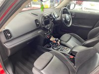 USED 2018 18 MINI COUNTRYMAN 1.5 GPF Cooper SUV 5dr Petrol Manual Euro 6 (s/s) (136 ps) CHILI RED / BLACK ROOF / MIRROR CAPS / BLACK PART LEATHER TRIM / HEATED FRONT SEATS / DUAL ZONE CLIMATE / AUTO LIGHTS / WIPERS / ELECTRIC WINDOWS / POWERFOLD MIRRORS / HEATED WINDSCREEN / SATNAV / DAB FM AM TUNER / BLUETOOTH / APPLE CARPLAY / REAR PARKING CAMERA / SENSORS  / CRUISE CONTROL / SPEEDD LIMITER / POWER OPERATED TAILGATE / CHILI PACK / 17" CHANNEL ALLOYS