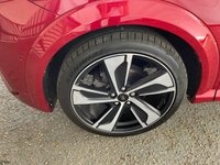 USED 2020 70 FORD PUMA 1.0T EcoBoost ST-Line X SUV 5dr Petrol DCT Euro 6 (s/s) (125 ps) &pound;3950 of factory options