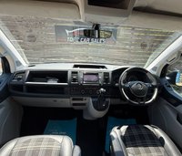 USED 2018 68 VOLKSWAGEN TRANSPORTER 2.0 TDI T32 BlueMotion Tech Highline Kombi Van 5dr Diesel DSG FWD LWB Euro 6 (s/s) (150 ps) 
