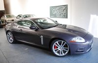 USED 2008 02 JAGUAR XKR 4.2 V8 Coupe 2dr Petrol Auto Euro 4 (420 ps) CRUISE CONTROL + FULL IVORY LEATHER + PEARL GREY + BOWERS AND WILKINS + 2 KEYS + FULL SERVICE HISTORY + 12 MONTHS MOT + PART EXCHANGE WELCOME + FINANCE AVAILABLE + PARKING SENSORS