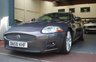 USED 2008 02 JAGUAR XKR 4.2 V8 Coupe 2dr Petrol Auto Euro 4 (420 ps) CRUISE CONTROL + FULL IVORY LEATHER + PEARL GREY + BOWERS AND WILKINS + 2 KEYS + FULL SERVICE HISTORY + 12 MONTHS MOT + PART EXCHANGE WELCOME + FINANCE AVAILABLE + PARKING SENSORS