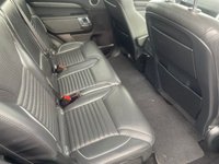 USED 2019 19 LAND ROVER DISCOVERY 3.0 SD V6 HSE SUV 5dr Diesel Auto 4WD Euro 6 (s/s) (306 ps) AN ABSOLUTELY STUNNING ADDITION TO OUR VAST LAND ROVER SELECTION+4 WHEEL DRIVE+7 SEATER+DIESEL+AUTOMATIC+JUST 2 FORMER KEEPERS+SERVICE HISTORY+ULEZ COMPLIANT+PRIVACY GLASS+FULL LEATHE INTERIOR+FULL PANORAMIC GLASS ROOF+SATELLITE NAVIGATION+PARK ASSIST+CLIMATE CONTROL+21 INCH ALLOY WHEELS+1 FULL YEARS MOT PRIOR TO COLLECTION+COST NEW &pound;63390 MAKING THIS USED VEHICLE ABSOLUTELY PHENOMENAL VALUE AT OUR LOW PRICE+CALL TODAY TO SPEAK WITH OUR EXPERIENCED SALES ADVISORS AND SECURE A VIEWING!!!!!!!!!!!!