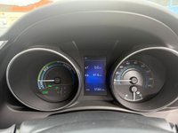 USED 2017 67 TOYOTA AURIS 1.8 VVT-h Excel Hatchback 5dr Petrol Hybrid CVT Euro 6 (s/s) (Safety Sense) (136 ps) 