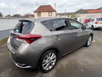 USED 2017 67 TOYOTA AURIS 1.8 VVT-h Excel Hatchback 5dr Petrol Hybrid CVT Euro 6 (s/s) (Safety Sense) (136 ps) 