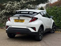 USED 2022 22 TOYOTA C-HR 1.8 VVT-h GPF Design SUV 5dr Petrol Hybrid CVT Euro 6 (s/s) (122 ps) 