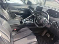 USED 2017 67 PEUGEOT 3008 1.6 BlueHDi Allure SUV 5dr Diesel EAT Euro 6 (s/s) (120 ps) AUTOMATIC! 8 SERVICE STAMPS. 1 OWNER. SAT NAV. PARKING SENSORS. HALF LEATHER TRIM. PRIVACY GLASS