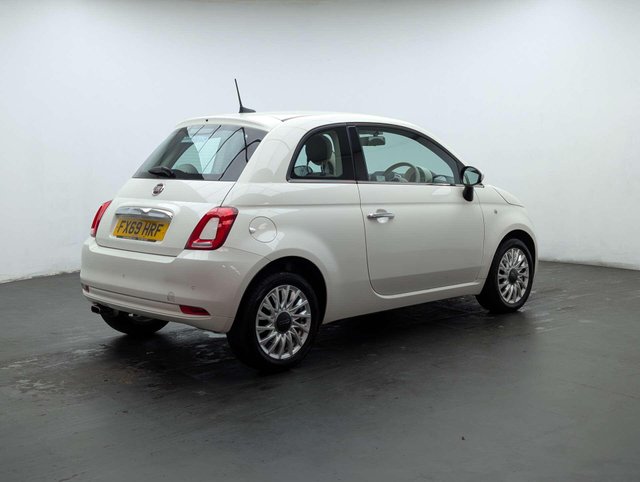 USED 2019 69 FIAT 500 1.2 500 Lounge 3dr CLICK & COLLECT/ HOME DELIVERY