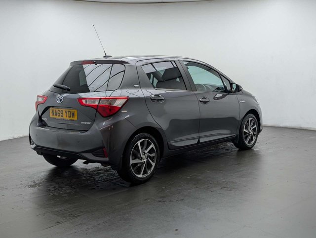 USED 2020 69 TOYOTA YARIS 1.5 Yaris Y20 VVT-i HEV CVT 5dr CLICK & COLLECT/ HOME DELIVERY