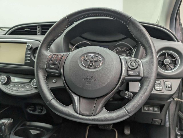 USED 2020 69 TOYOTA YARIS 1.5 Yaris Y20 VVT-i HEV CVT 5dr CLICK & COLLECT/ HOME DELIVERY