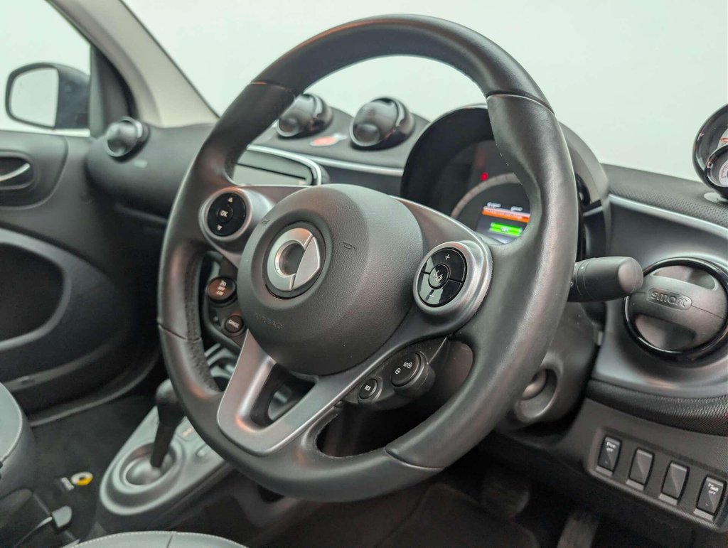 Used 2019 19 SMART FORTWO EQ fortwo Prime Premium 22kW 2dr CLICK+COLLECT / HOME DELIVERY