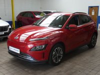 USED 2022 22 HYUNDAI KONA 64kWh Premium SUV 5dr Electric Auto (10.5kW Charger) (204 ps) SAT NAV REAR VIEW CAMERA HEATED SEATS HEATED STEERING WHEEL CRUISE CONTROL PARKING SENSORS 1 OWNER SERVICE HISTORY WARRANTY
