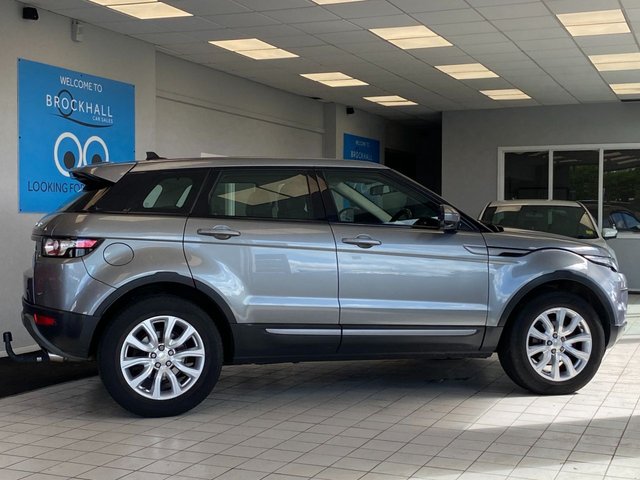 View our LAND ROVER RANGE ROVER EVOQUE