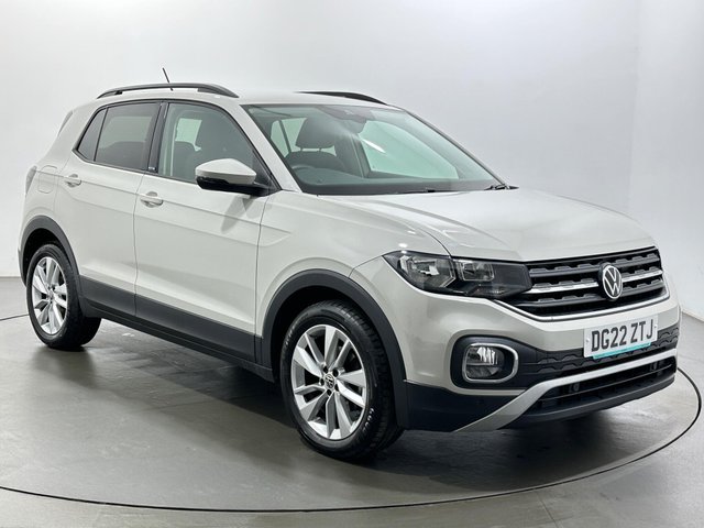 View our Volkswagen T-Cross 1.0 TSI Active DSG Euro 6 (s/s) 5dr