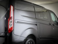 USED 2021 71 FORD TRANSIT CUSTOM 2.0 300 EcoBlue Limited Crew Van Double Cab 5dr Diesel Manual L1 H1 Euro 6 (s/s) (6 Seat) (130 ps) NEW WET BELT*BLACK BODYSTYLING KIT