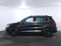USED 2014 64 VOLKSWAGEN TIGUAN 2.0 TDI BlueMotion Tech R-Line SUV 5dr Diesel Manual 4WD Euro 5 (s/s) (Nav) (140 ps) 