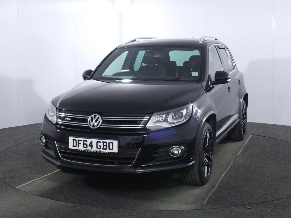 USED 2014 64 VOLKSWAGEN TIGUAN 2.0 TDI BlueMotion Tech R-Line SUV 5dr Diesel Manual 4WD Euro 5 (s/s) (Nav) (140 ps) 