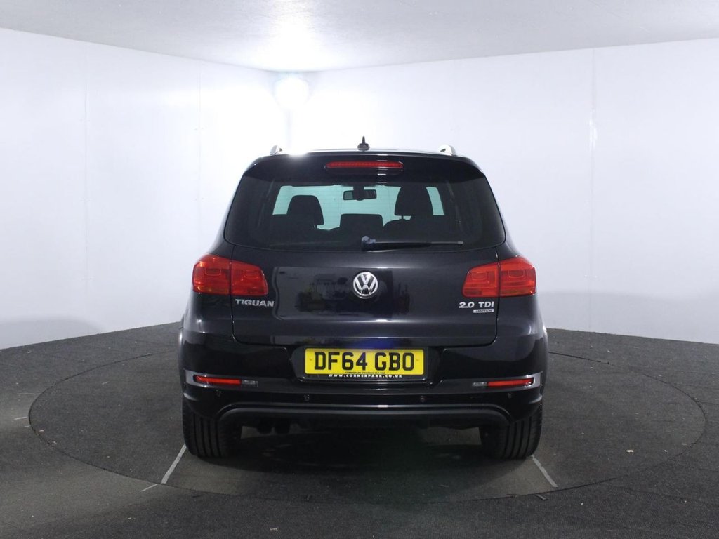 USED 2014 64 VOLKSWAGEN TIGUAN 2.0 TDI BlueMotion Tech R-Line SUV 5dr Diesel Manual 4WD Euro 5 (s/s) (Nav) (140 ps) 