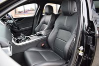USED 2021 21 JAGUAR XE 2.0 D200 MHEV R-Dynamic Black Saloon 4dr Diesel Auto Euro 6 (s/s) (204 ps) MERIDIAN / 360 CAM / CARPLAY