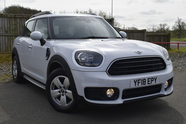 View our MINI COUNTRYMAN