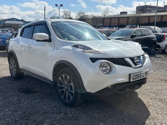 2015 NISSAN JUKE
