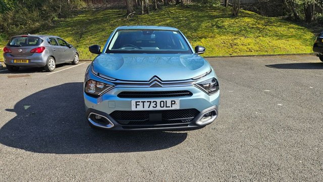 View our CITROEN C4