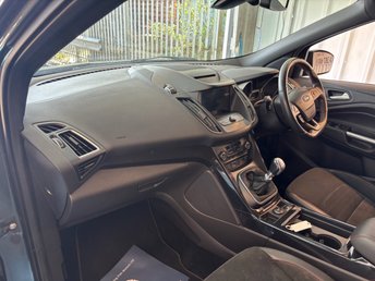 View our FORD KUGA