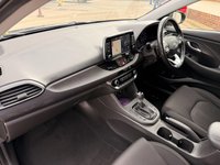 USED 2018 68 HYUNDAI I30 1.6 CRDi SE Nav Tourer 5dr Diesel DCT Euro 6 (s/s) (136 ps) 