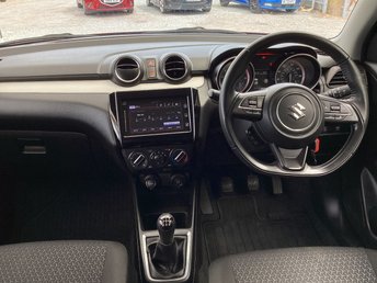 View our SUZUKI SWIFT