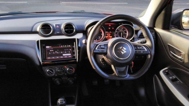 View our SUZUKI SWIFT