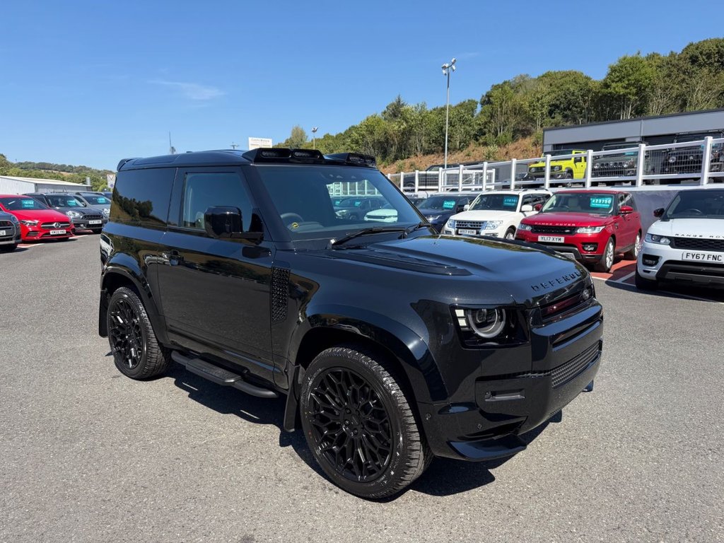 LAND ROVER DEFENDER 90 90 D250 by BUZZ SV Hardtop Commercial Wide Track