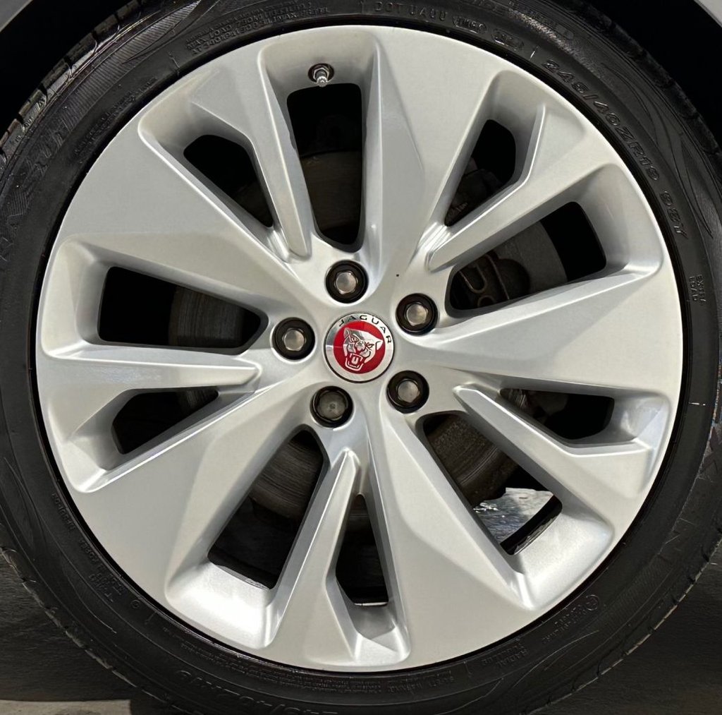 USED 2021 21 JAGUAR XF 2.0 D200 MHEV S Saloon 4dr Diesel Auto Euro 6 (s/s) (204 ps) 
