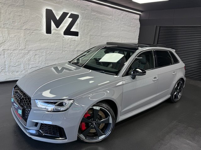 View our AUDI RS3