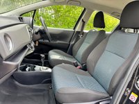 USED 2013 13 TOYOTA YARIS 1.33 Dual VVT-i TR Hatchback 5dr Petrol Multidrive S Euro 5 (101 ps) &pound;35 Yearly Road Tax!! 2 KEYS, Full Service History, Reverse Camera, Bluetooth