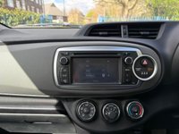 USED 2013 13 TOYOTA YARIS 1.33 Dual VVT-i TR Hatchback 5dr Petrol Multidrive S Euro 5 (101 ps) &pound;35 Yearly Road Tax!! 2 KEYS, Full Service History, Reverse Camera, Bluetooth