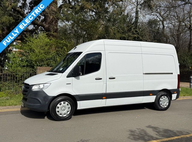 2021 mercedes -benz esprinter 55kwh progressive electric auto fwd 20kw charger (115 ps) l2 h2 mwb panel van climate+2x chargers+euro 6+ year 2021... photo