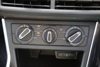 USED 2021 71 VOLKSWAGEN POLO 1.0 TSI Life Hatchback 5dr Petrol Manual Euro 6 (s/s) (95 ps) Digital Cockpit Display, Light and Sight pack, LED light, APPS