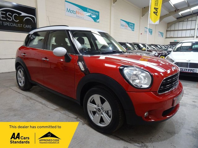View our MINI Countryman 1.6 Cooper D Euro 5 (s/s) 5dr