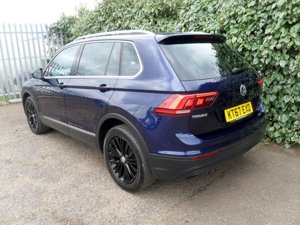 USED 2018 67 VOLKSWAGEN TIGUAN 2.0 TDI SE Navigation SUV 5dr Diesel DSG 4Motion Euro 6 (s/s) (190 ps) DSG Gearbox Serviced