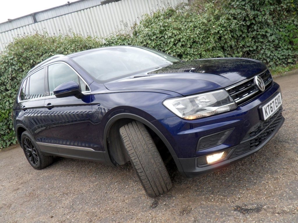 USED 2018 67 VOLKSWAGEN TIGUAN 2.0 TDI SE Navigation SUV 5dr Diesel DSG 4Motion Euro 6 (s/s) (190 ps) DSG Gearbox Serviced