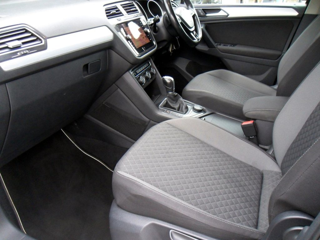 USED 2018 67 VOLKSWAGEN TIGUAN 2.0 TDI SE Navigation SUV 5dr Diesel DSG 4Motion Euro 6 (s/s) (190 ps) DSG Gearbox Serviced