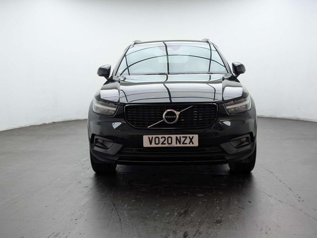USED 2020 20 VOLVO XC40 1.5 XC40 R-Design T3 5dr CLICK & COLLECT/ HOME DELIVERY