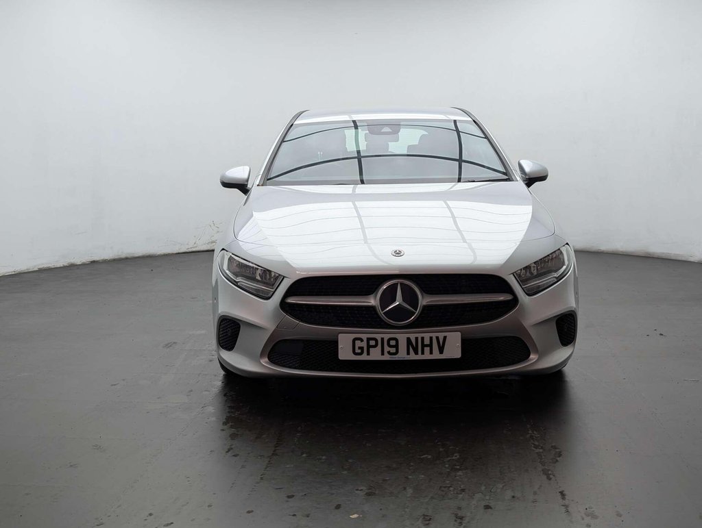 Used 2019 19 MERCEDES-BENZ A-CLASS 1.3 A 180 SE Executive 5dr CLICK & COLLECT/ HOME DELIVERY