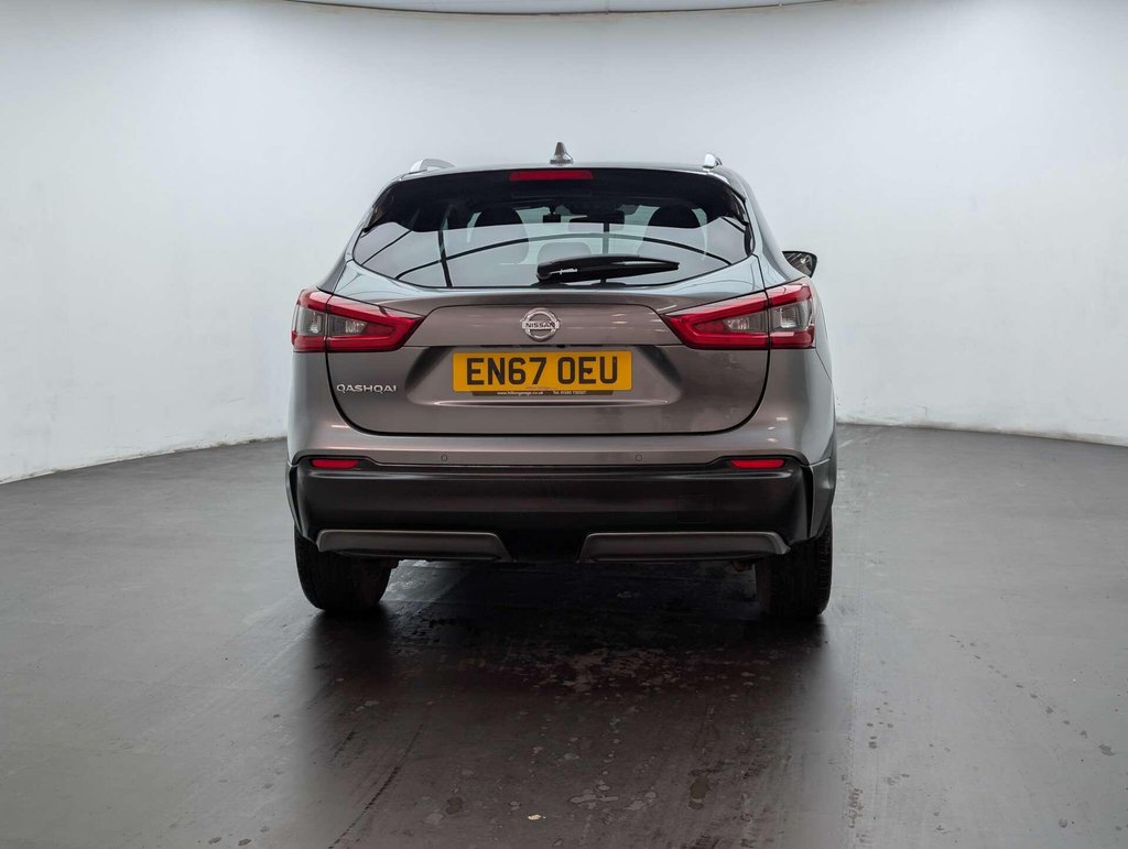 Used 2017 67 NISSAN QASHQAI 1.2 Qashqai N-Connecta DiG-T 5dr CLICK & COLLECT/ HOME DELIVERY