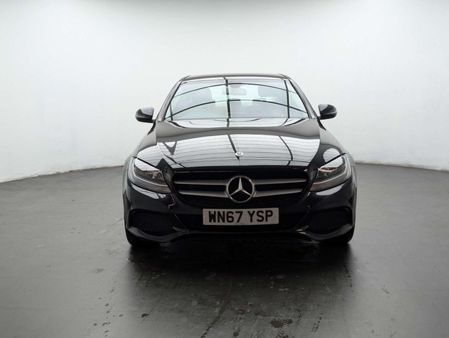 USED 2017 67 MERCEDES-BENZ C-CLASS 2.0 C 200 SE Executive Auto 4dr CLICK & COLLECT/ HOME DELIVERY