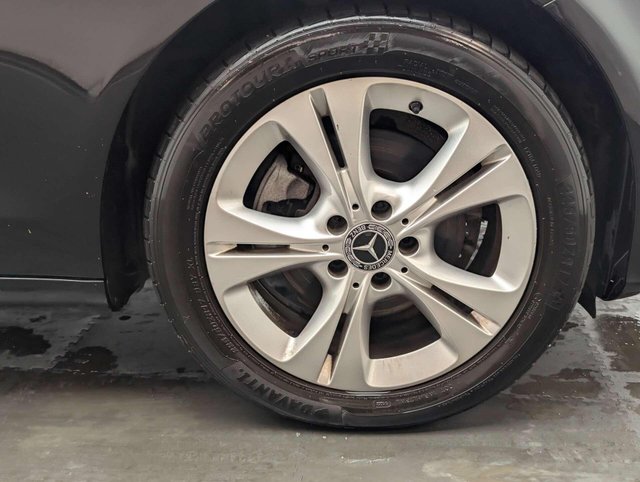 USED 2017 67 MERCEDES-BENZ C-CLASS 2.0 C 200 SE Executive Auto 4dr CLICK & COLLECT/ HOME DELIVERY